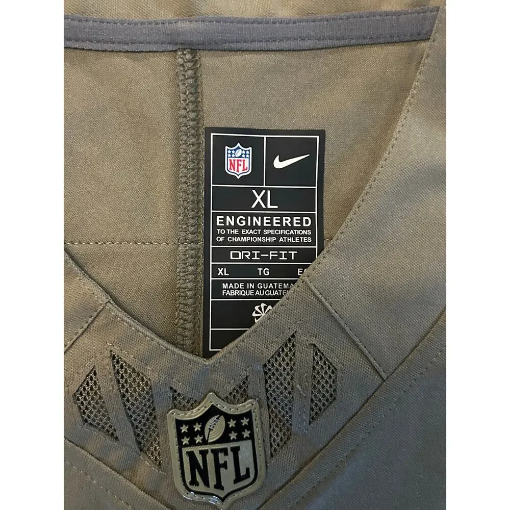 Cee Dee Lamb #88 Dallas Cowboys Salute to Service XL Nike Jersey (NWT)